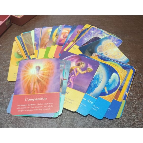 Archangel Oracle Cards Doreen Virtue 45 Card Deck With Guidebook OOP Original - Picture 8 of 12